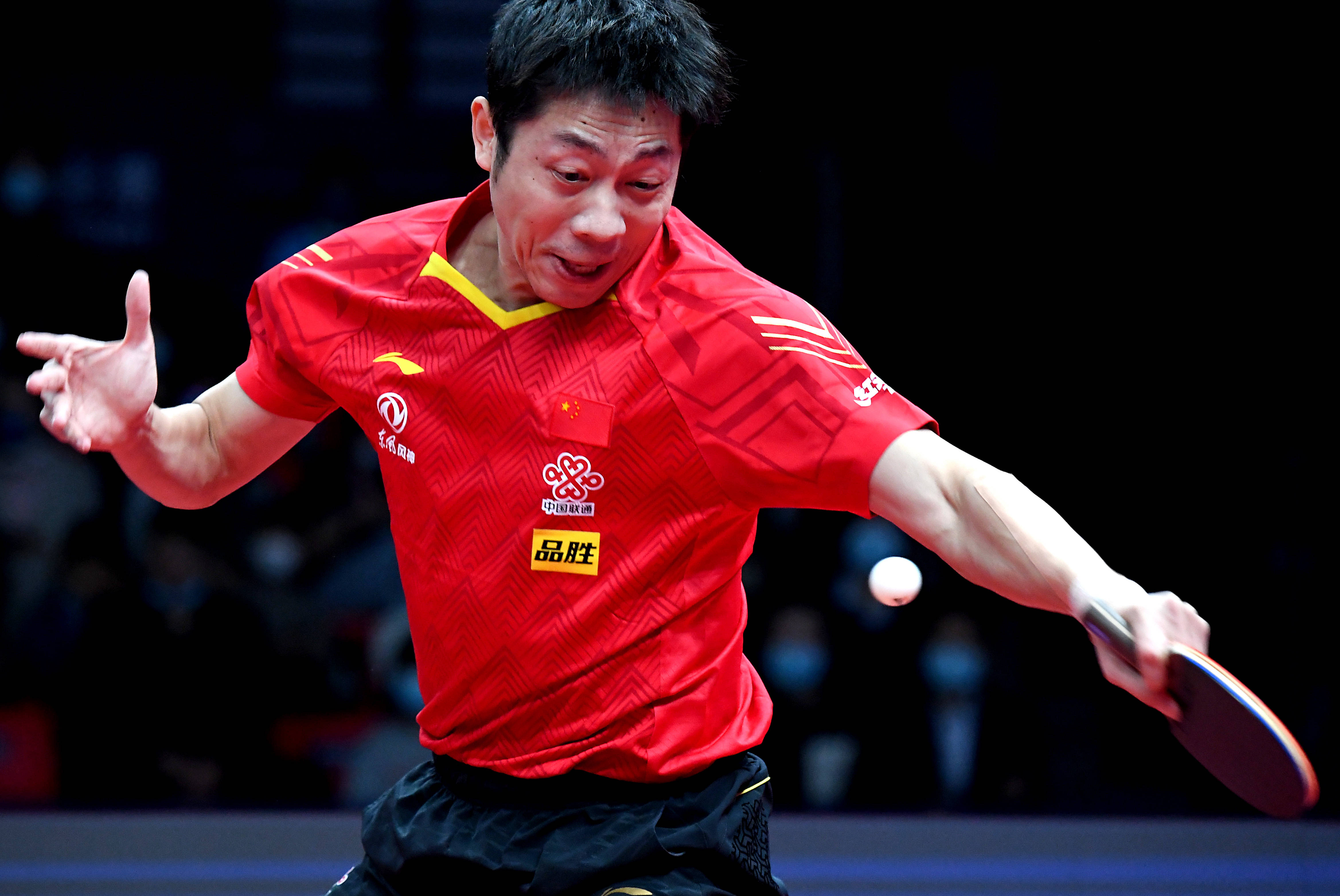 关于德国乒乓球队翻盘英国乒乓球队,许昕高光表现的信息 关于德国乒乓球队翻盘英国乒乓球队,许昕高光表现的信息