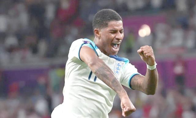 关于世界杯球员突破自我，表现堪称完美的信息