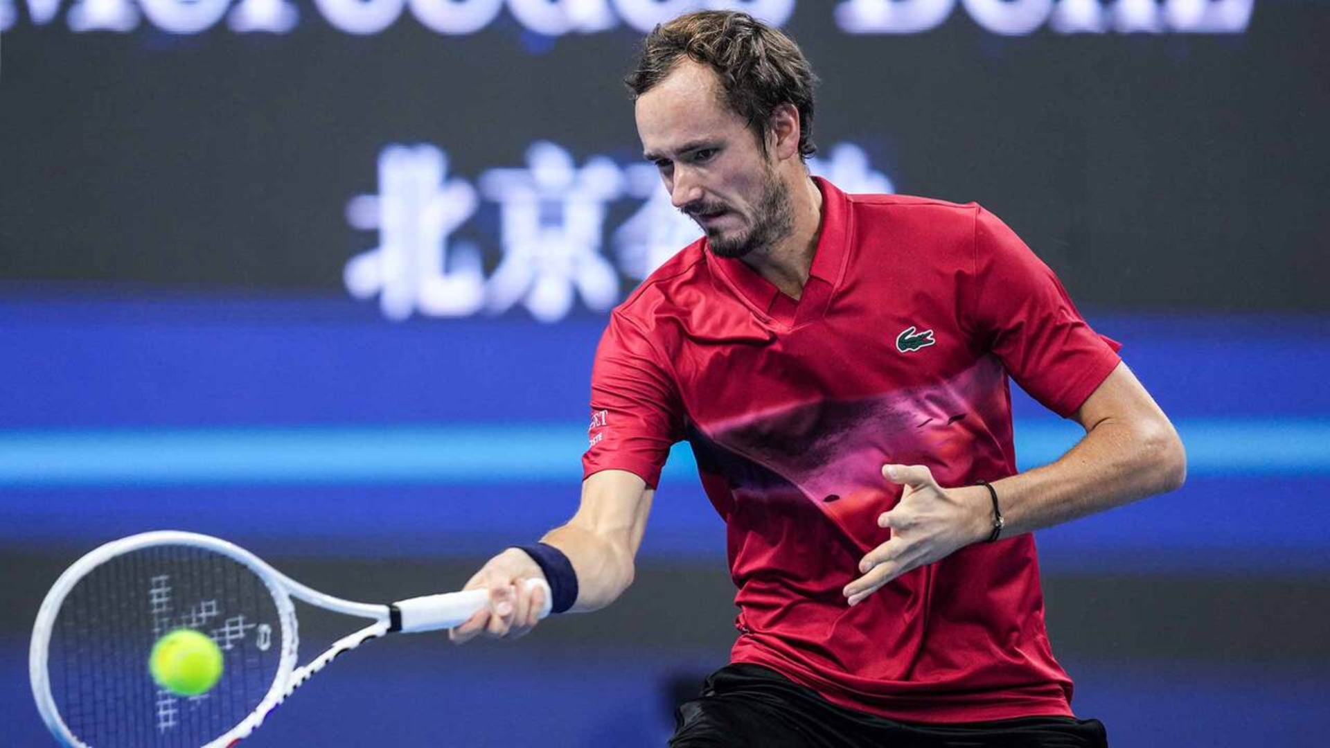 开云平台-温网碾压美网，梅德韦杰夫关键制胜