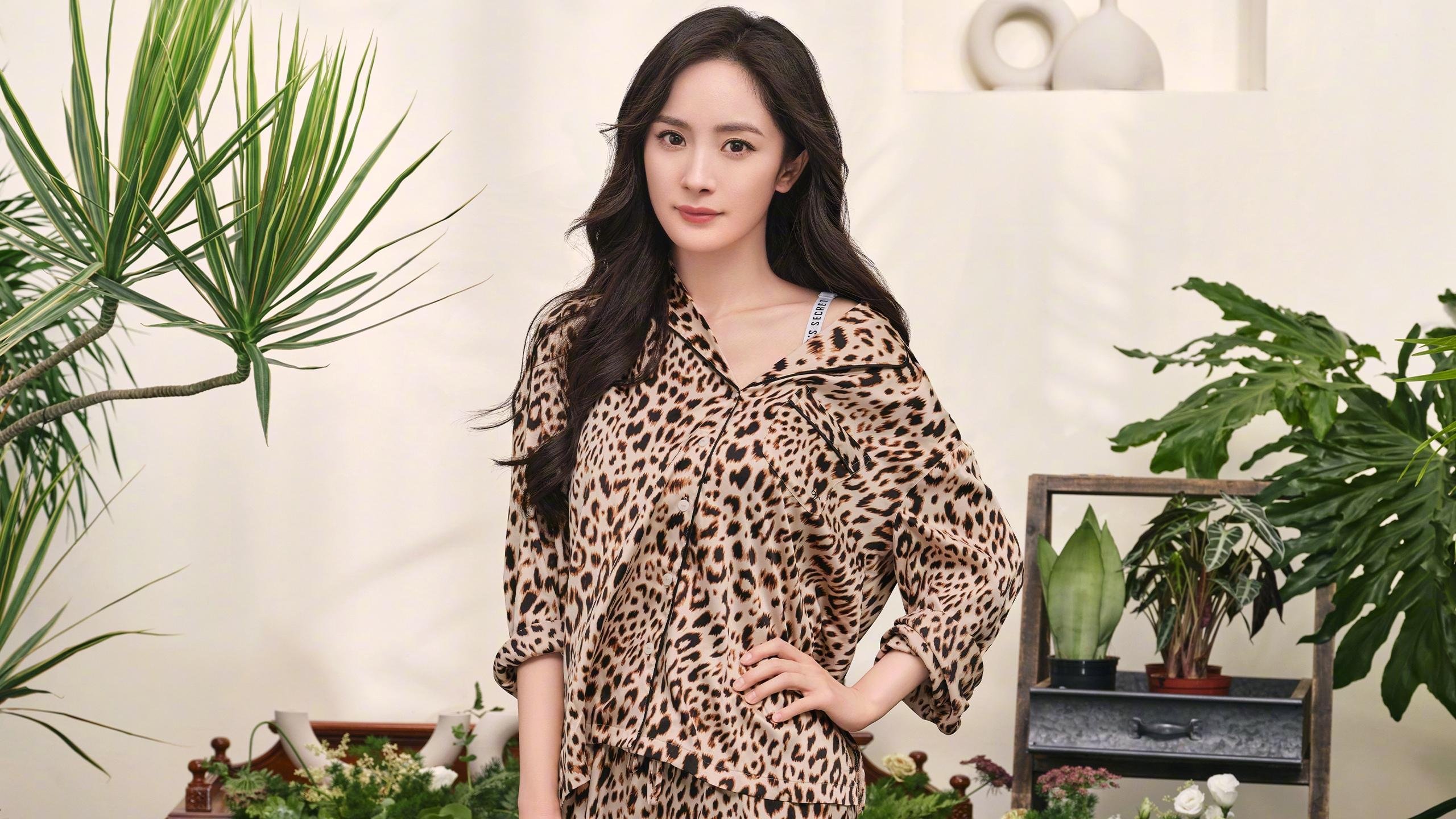 F1年度争冠之夜，铁笼盛焰中的误闯者