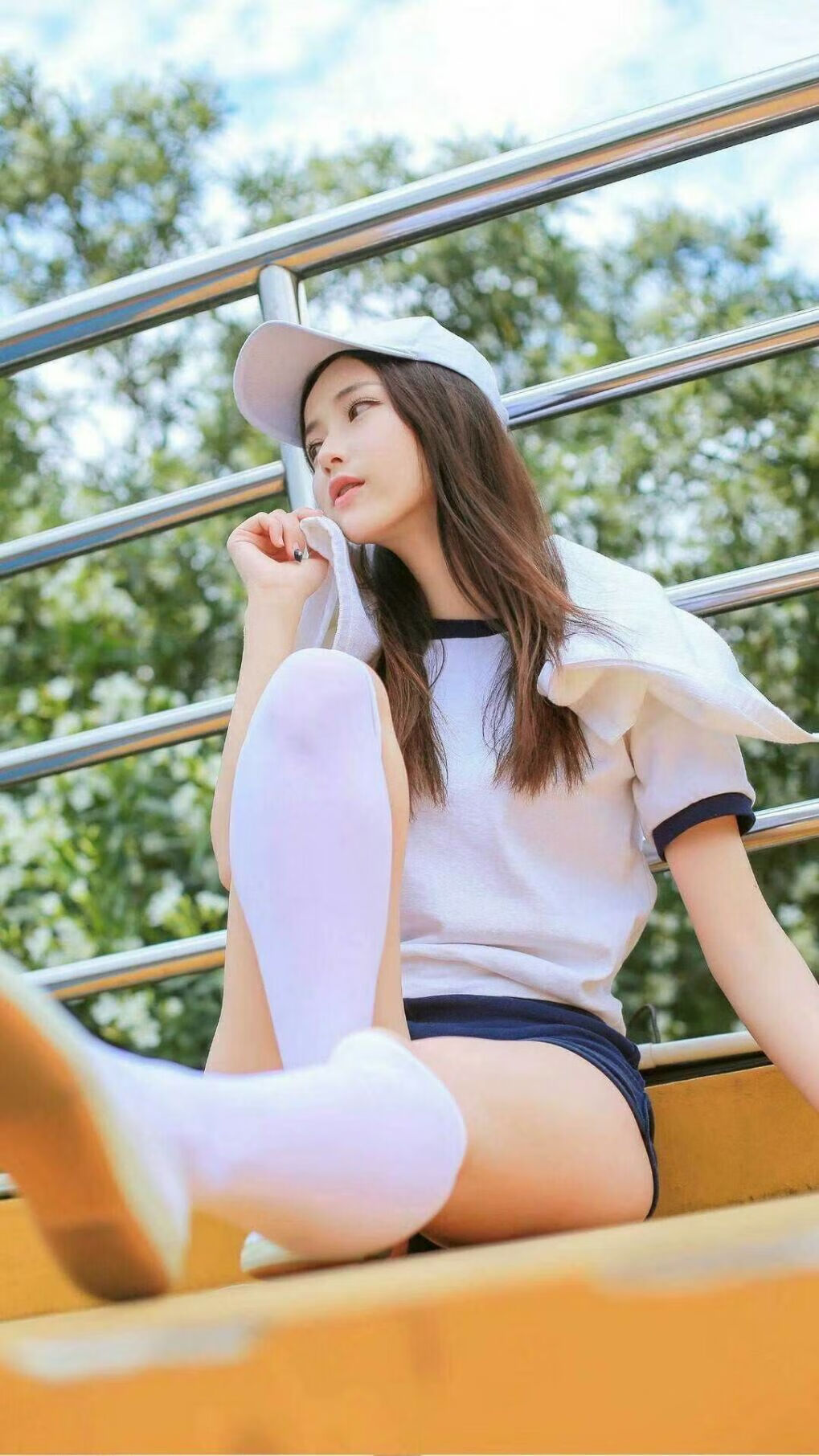 切特主宰赛场，活塞收割灰熊的年度焦点之战