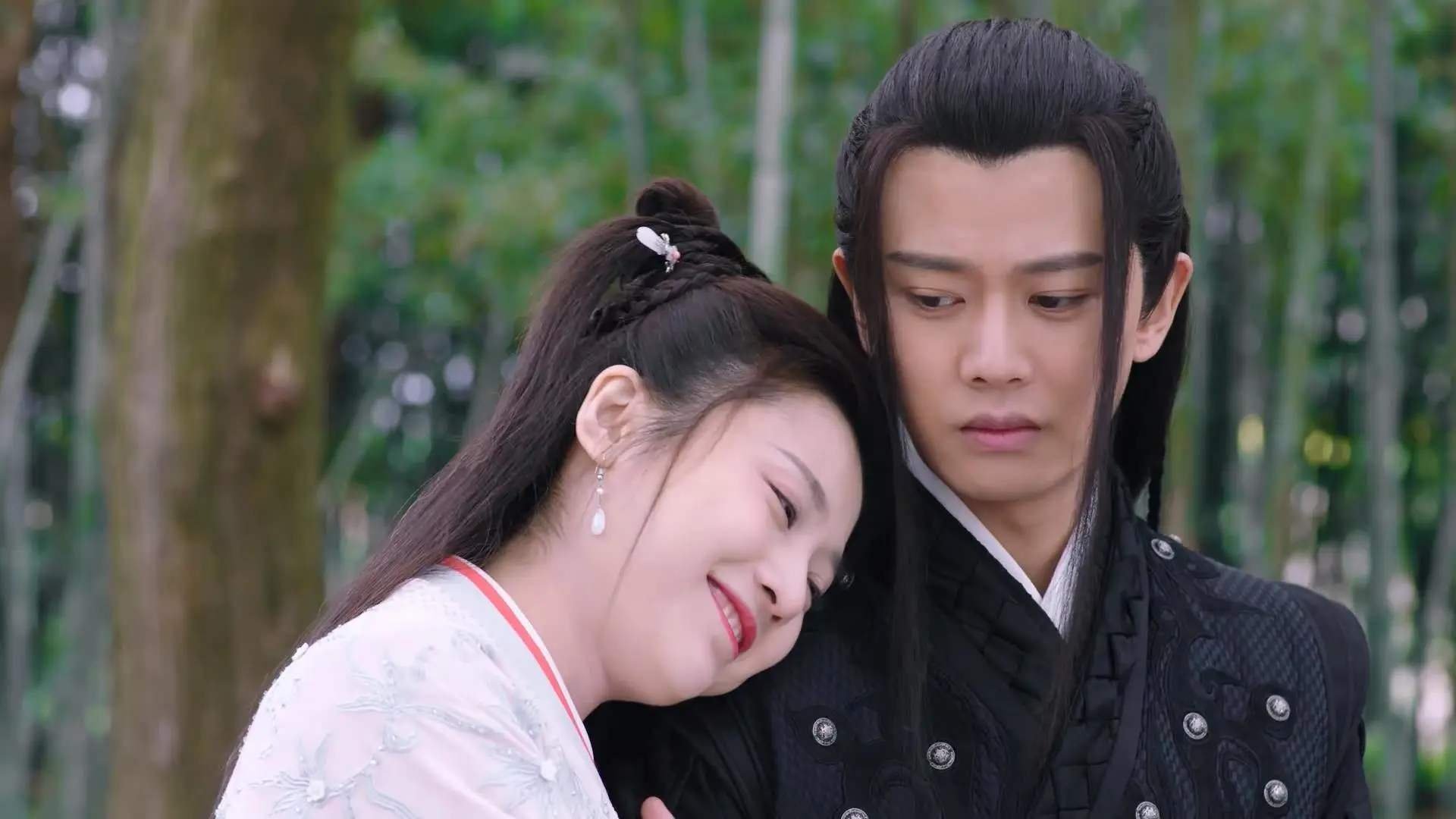 步行者主场轻取骑士稳操胜券，恩比德持续高效输出彰显MVP本色