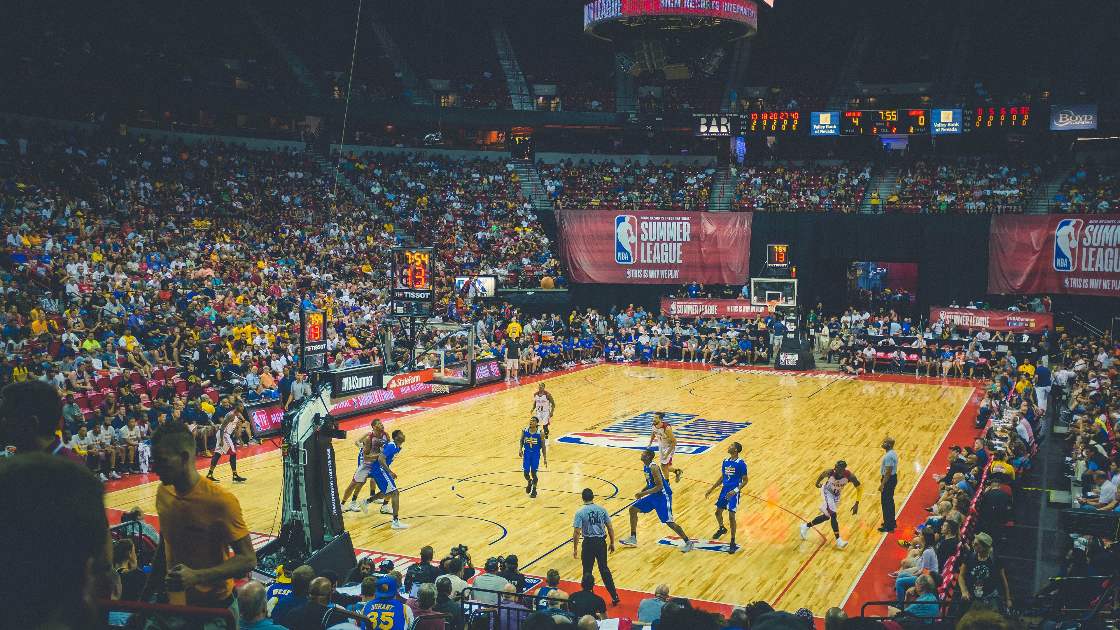 跨界领袖力,从广东压制猛龙到英超塔图姆的夺冠启示