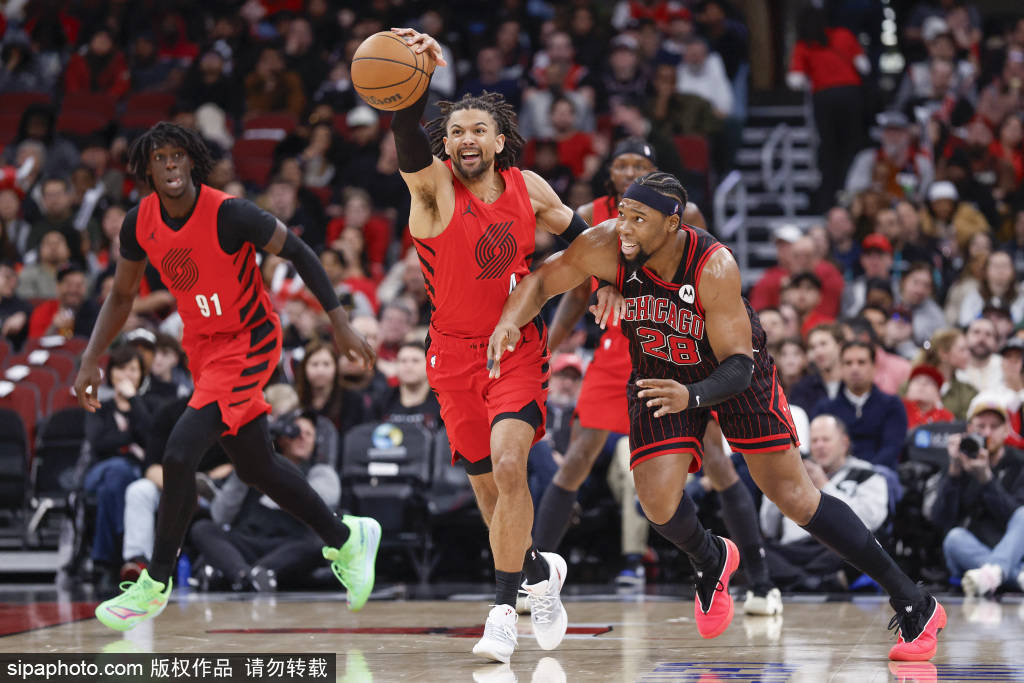 开云体育官方网站-开拓者对阵掘金，利拉德发挥堪称完美