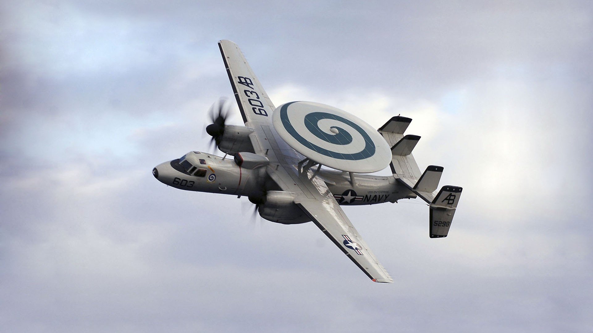 球场启示录,当孤胆英雄的嘶吼,淹没在团队奏响的凯歌中