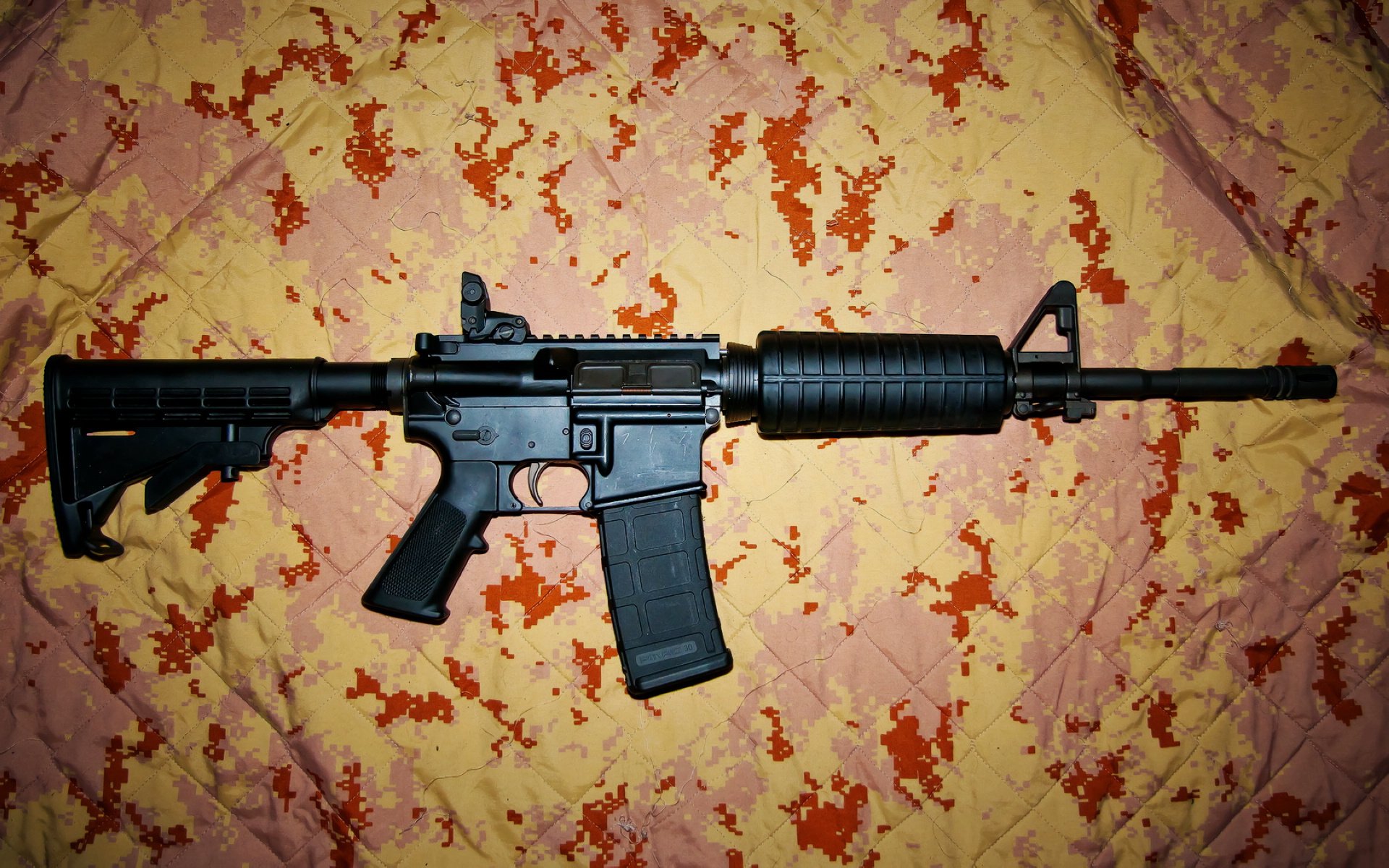 德甲争冠战之夜，莫兰特关键节点连续得分，演绎绿茵场上的篮球绝杀