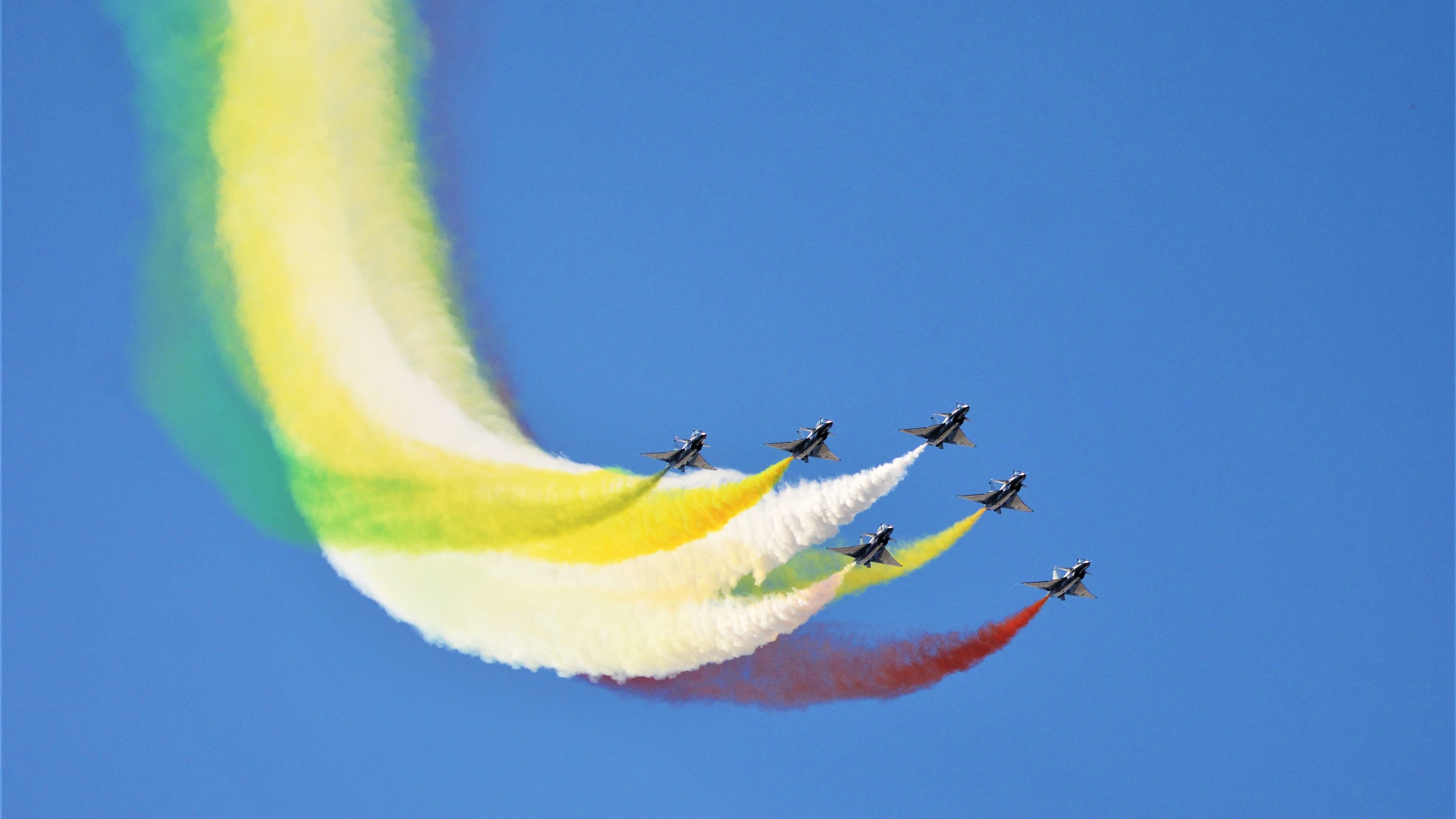 快船淘汰赛力克骑士晋级，东契奇无解表现震撼篮球世界