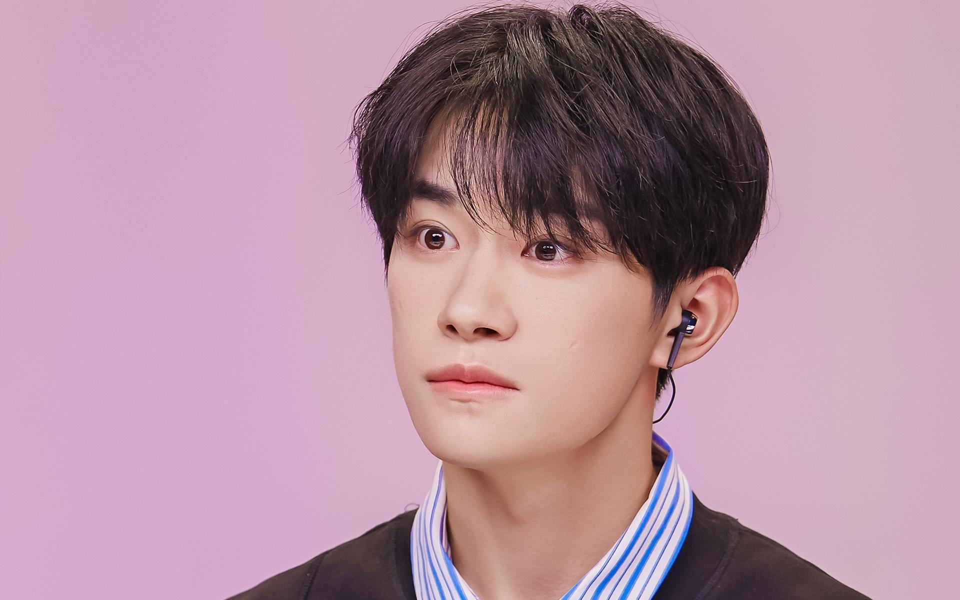 意甲焦点战，浙江队以雷霆之势冲垮公牛，谱写足球新篇章